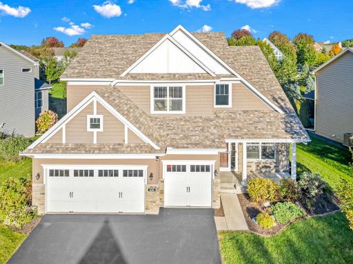 626 Eastgate Parkway, Mahtomedi, MN 55115
