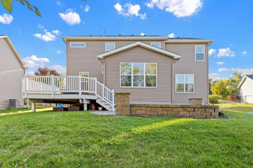 626 Eastgate Parkway, Mahtomedi, MN 55115