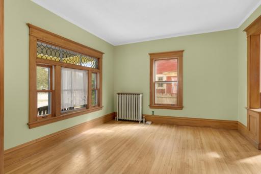 207 W 34th Street, Minneapolis, MN 55408
