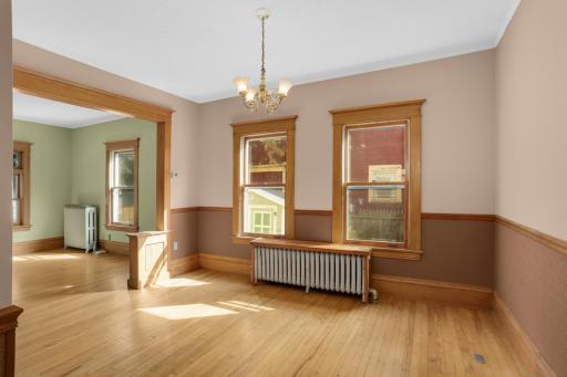 207 W 34th Street, Minneapolis, MN 55408