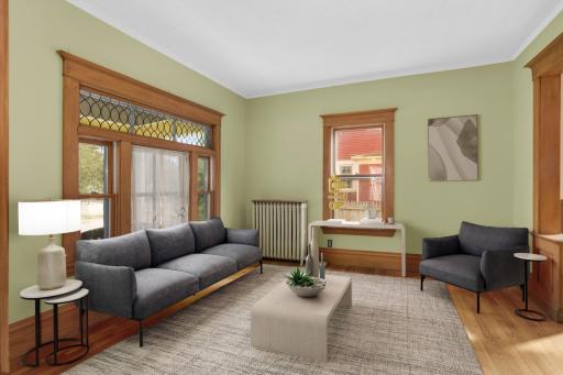 207 W 34th Street, Minneapolis, MN 55408