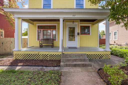 207 W 34th Street, Minneapolis, MN 55408