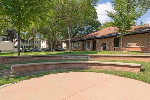 207 W 34th Street, Minneapolis, MN 55408