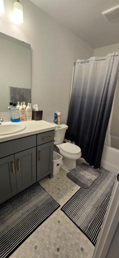 2316 37th Avenue S, Moorhead, MN 56560