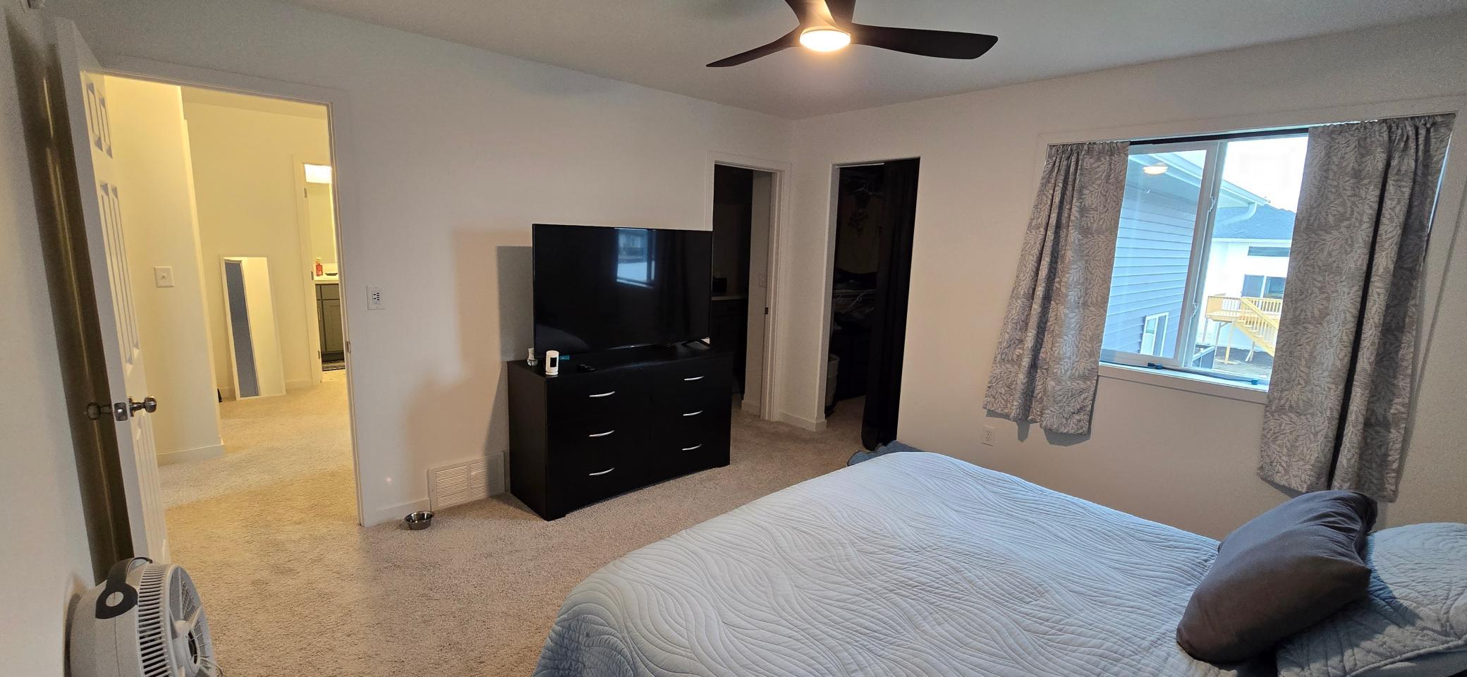 Mstr.bed..jpg