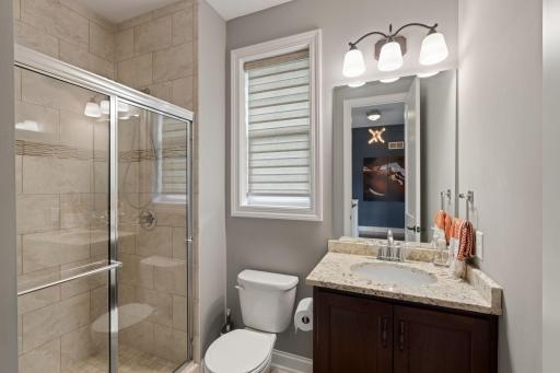 6292 Montee Drive, Eden Prairie, MN 55344