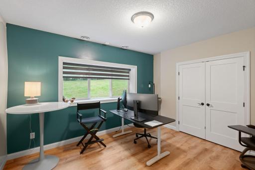 6292 Montee Drive, Eden Prairie, MN 55344