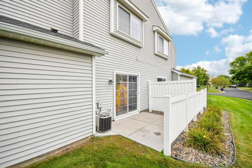 15758 Flackwood Trail, Apple Valley, MN 55124