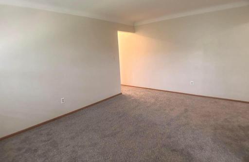 330 Magnolia Avenue E, Saint Paul, MN 55130