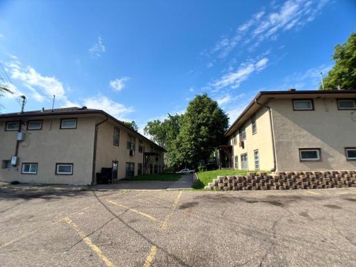 330 Magnolia Avenue E, Saint Paul, MN 55130