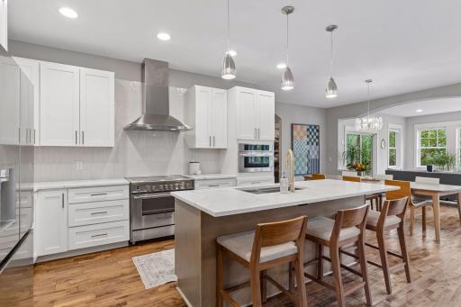4716 Fairhills Road W, Minnetonka, MN 55345