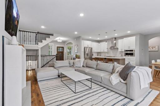 4716 Fairhills Road W, Minnetonka, MN 55345