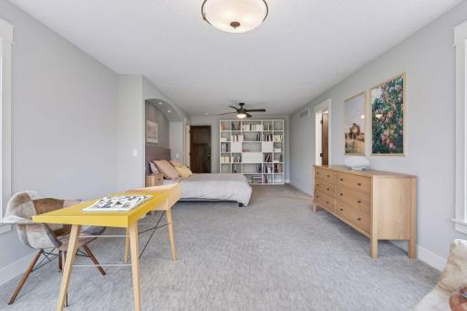 4716 Fairhills Road W, Minnetonka, MN 55345