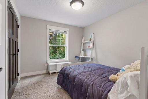 4716 Fairhills Road W, Minnetonka, MN 55345