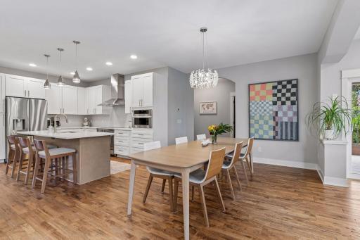4716 Fairhills Road W, Minnetonka, MN 55345