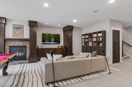 4716 Fairhills Road W, Minnetonka, MN 55345