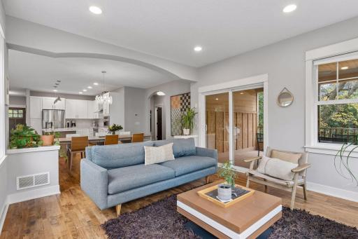 4716 Fairhills Road W, Minnetonka, MN 55345