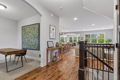 4716 Fairhills Road W, Minnetonka, MN 55345