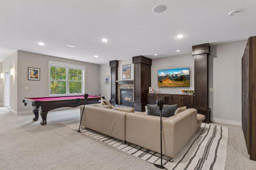 4716 Fairhills Road W, Minnetonka, MN 55345