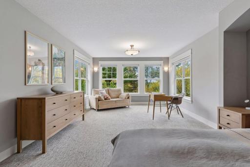 4716 Fairhills Road W, Minnetonka, MN 55345