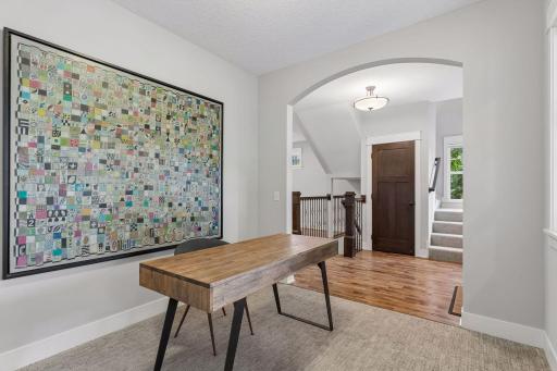 4716 Fairhills Road W, Minnetonka, MN 55345