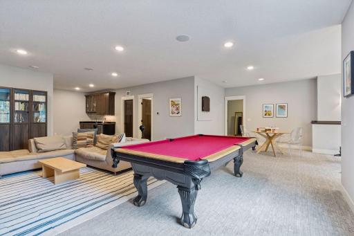 4716 Fairhills Road W, Minnetonka, MN 55345