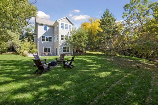 4716 Fairhills Road W, Minnetonka, MN 55345