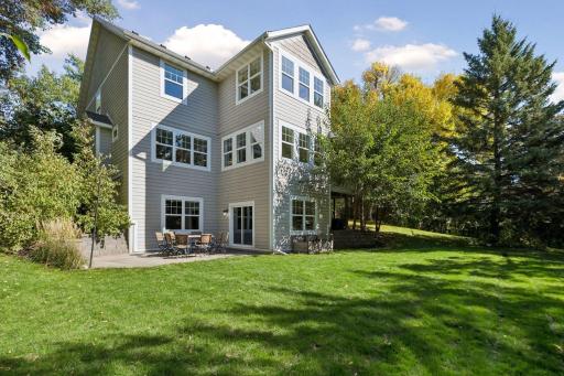 4716 Fairhills Road W, Minnetonka, MN 55345
