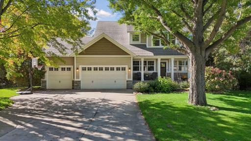 4716 Fairhills Road W, Minnetonka, MN 55345