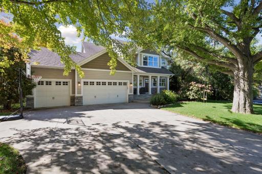 4716 Fairhills Road W, Minnetonka, MN 55345