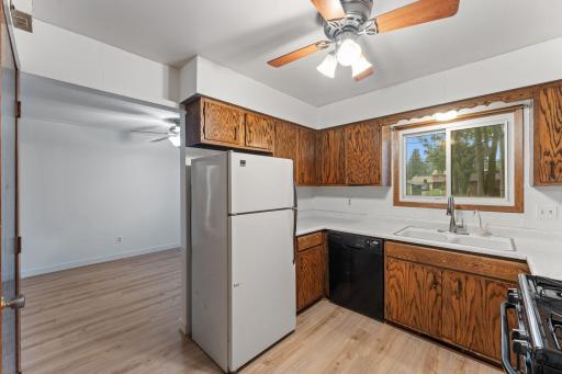 441 Skillman Avenue E, Maplewood, MN 55117