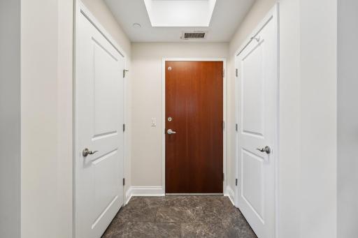 100 3rd Avenue S, 504, Minneapolis, MN 55401