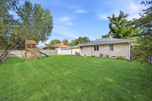 6915 W 23rd Street, Saint Louis Park, MN 55426