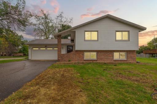8101 Ewing Avenue N, Brooklyn Park, MN 55443