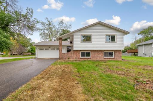 8101 Ewing Avenue N, Brooklyn Park, MN 55443