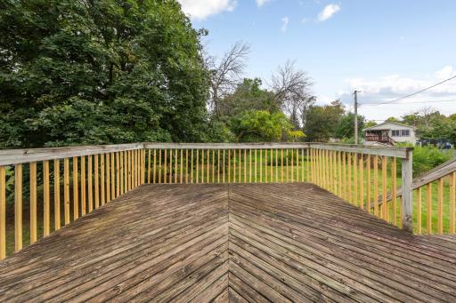 8101 Ewing Avenue N, Brooklyn Park, MN 55443