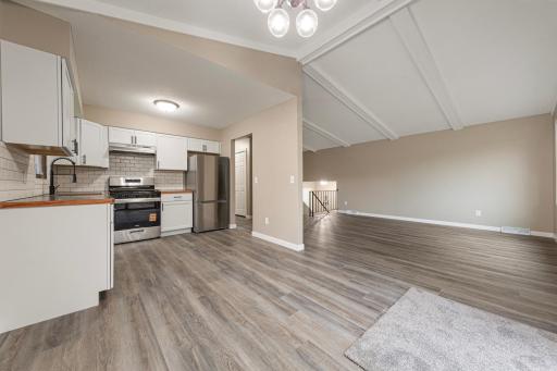 8101 Ewing Avenue N, Brooklyn Park, MN 55443