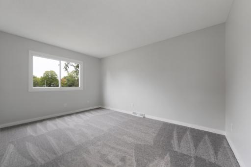 8101 Ewing Avenue N, Brooklyn Park, MN 55443