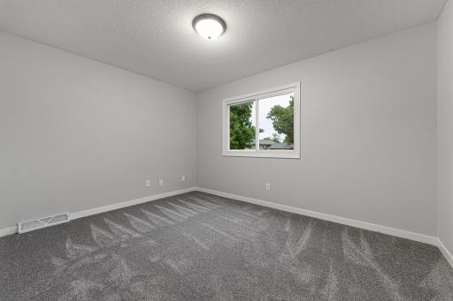 8101 Ewing Avenue N, Brooklyn Park, MN 55443