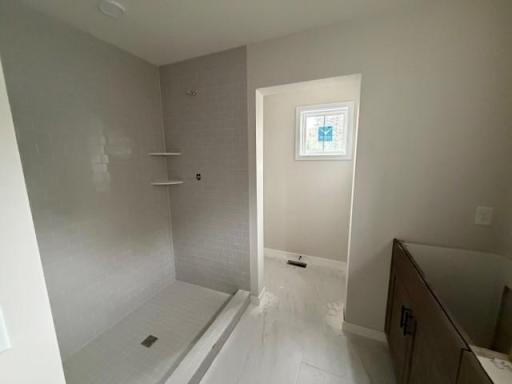 Spacious primary Suite includes, Oversized Primary shower, dual sinks, and walk-in Closet!