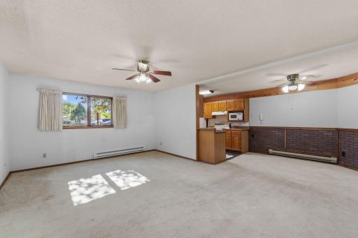 6601 Buckley Circle, 105, Inver Grove Heights, MN 55076