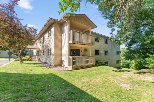 6601 Buckley Circle, 105, Inver Grove Heights, MN 55076