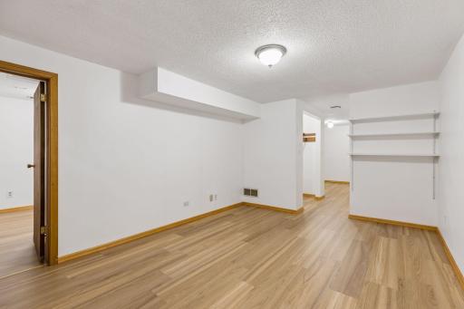 3225 Florida Avenue S, Saint Louis Park, MN 55426