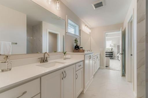 13722 Arrowhead Wy - Web Quality - 015 - 17 2nd Floor Primary Bathroom.jpg