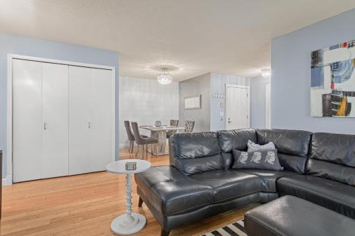 5229 Balmoral Lane, Bloomington, MN 55437