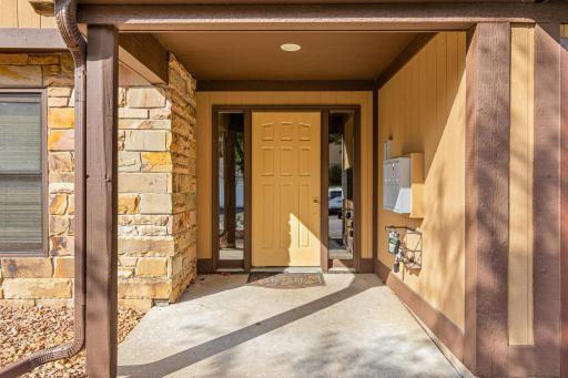 5229 Balmoral Lane, Bloomington, MN 55437