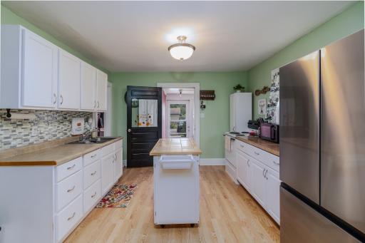 156 13th Avenue N, Waite Park, MN 56387