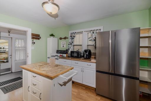 156 13th Avenue N, Waite Park, MN 56387