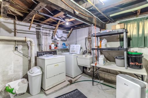 156 13th Avenue N, Waite Park, MN 56387