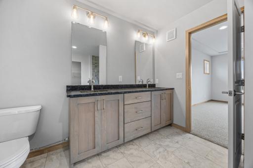 1015 61st Avenue W, West Fargo, ND 58078